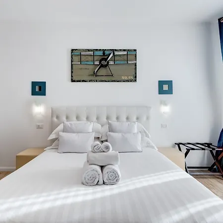 ريبيتا سينترال سويتس